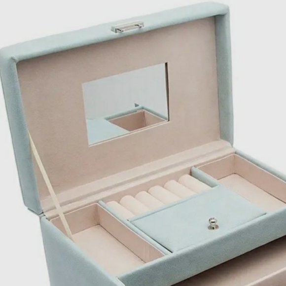 Jewelry box,  blue jewelry case with handle & key lock - Picture 3 of 4